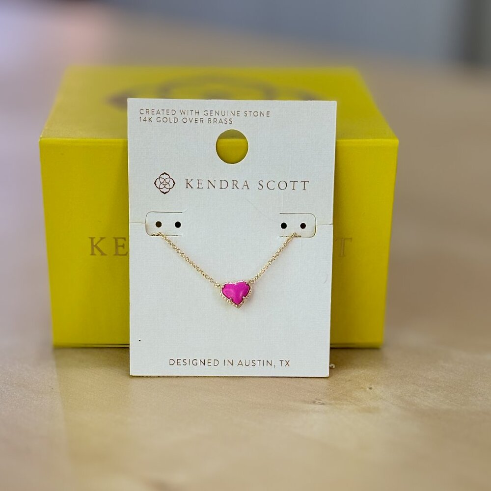 Valentine’s Day Kendra Scott Heart Necklace! #NWT